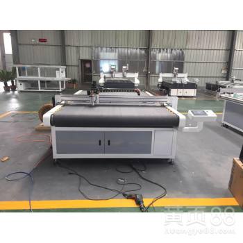 皮革切割设备 提升皮草与鞋面裁切效率的现代化机械